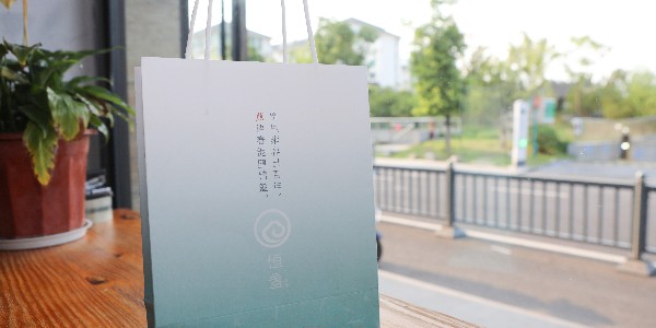 手提紙袋的好處，你一定不知道-和印愛歐圖文